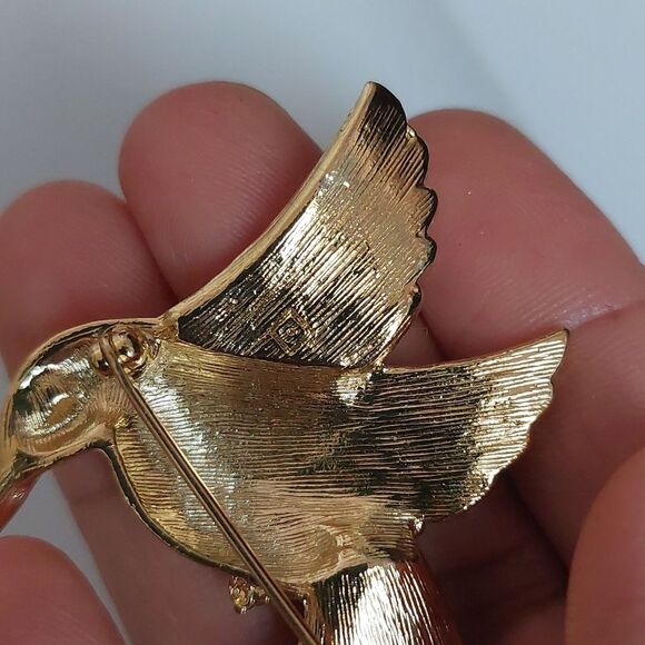 Vintage Unsigned AVON High Gloss Gold Tone Hummingbird Brooch Pin - Picture 5 of 7